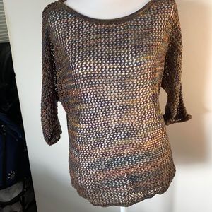 John Paul Richard Petite Large Lightweight Knit Medium Length Sleeve Top